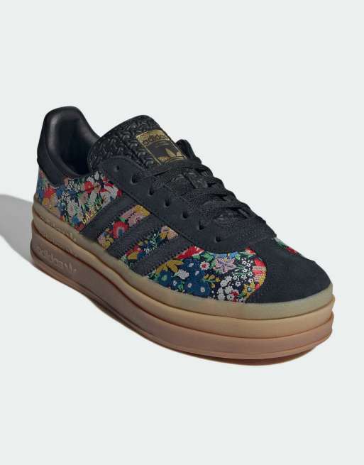 Zapatillas de deporte negro básico y dorado metalizado con estampado gráfico Gazelle Bold x Liberty London de adidas Originals
