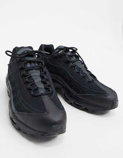 Artista Hizo un contrato materno Zapatillas de deporte negro triple Air Max 95 Essential de Nike | ASOS