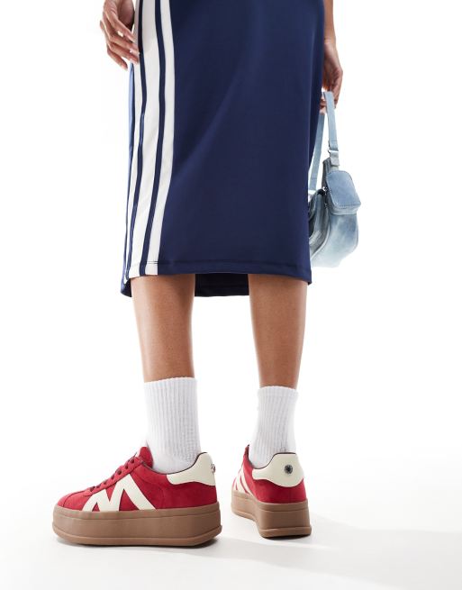 Zapatillas de deporte rojas con plataforma plana de ante Opponent de Steve Madden, 2 de 5
