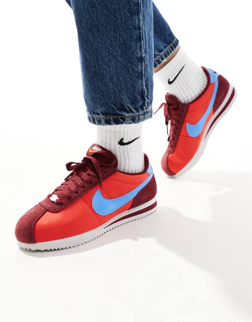 Zapatillas de deporte rojas y azules Cortez TXT de Nike, 5 de 5