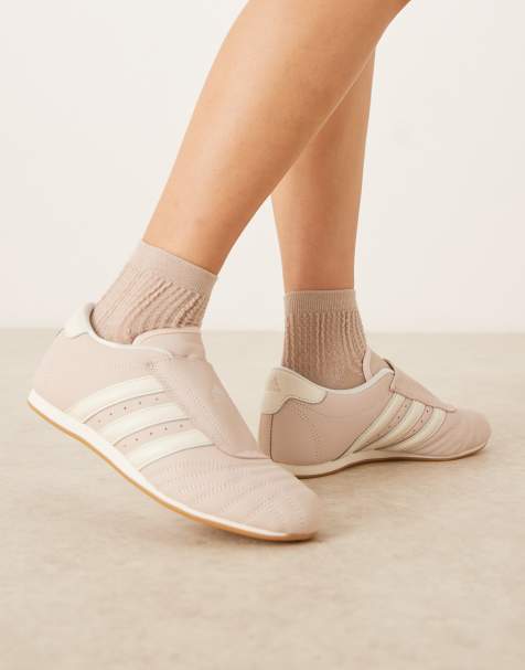 Zapatillas de deporte rosa claro y blancas Taekwondo de adidas Originals - view 1