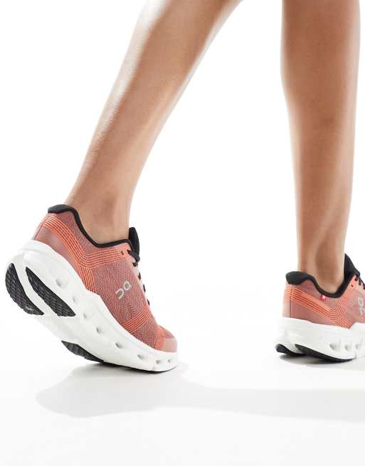 Zapatillas de deporte rosas para correr Cloudgo de ON, 4 de 5