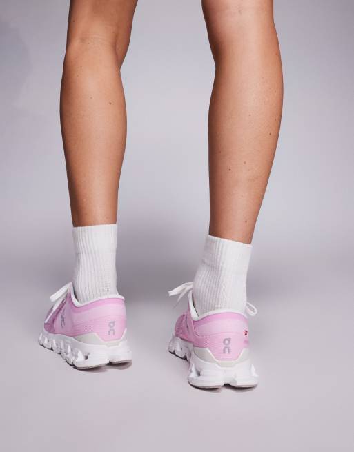 Zapatillas de deporte rosas para entrenar Cloud X 4 de ON  , 4 de 5