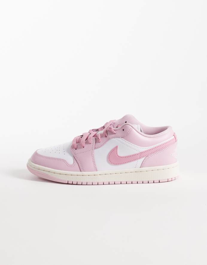 Jordan Zapatillas de deporte rosas y blancas Air 1 Low de Nike pink