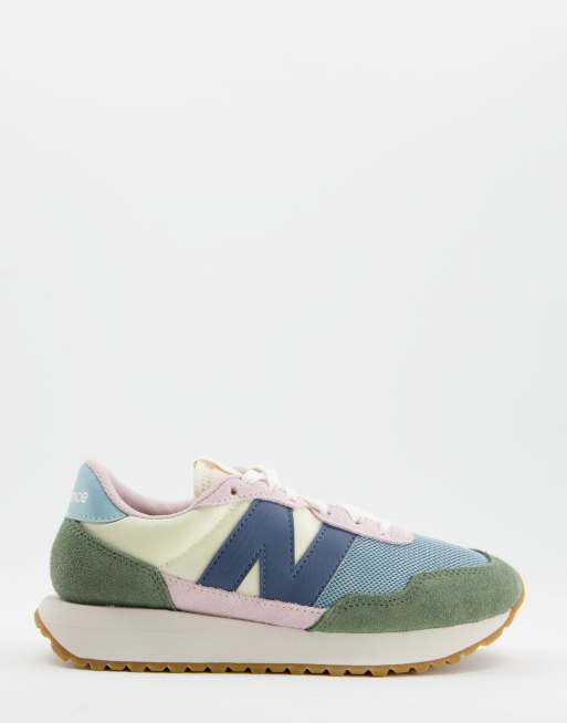 Zapatillas de deporte rosas y color salvia con diseño color block 237 de New Balance