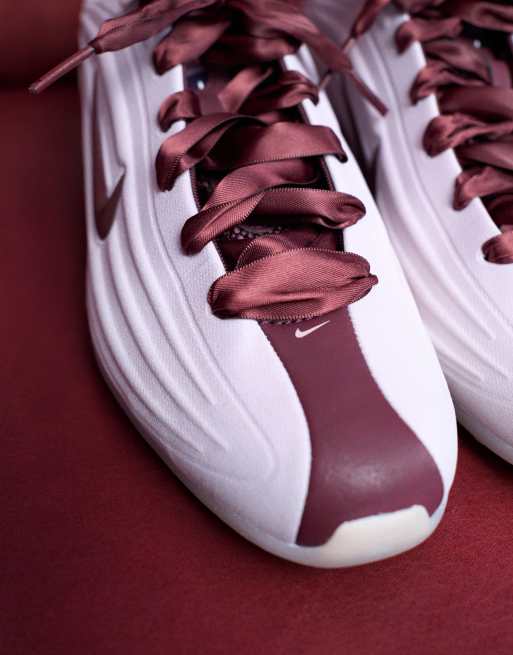 Zapatillas de deporte rosas y marrones con cordones de cinta Shox Z de Nike, 4 de 5