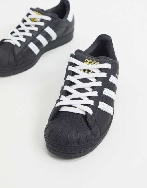 Adidas superstar hotsell negras sin cordones