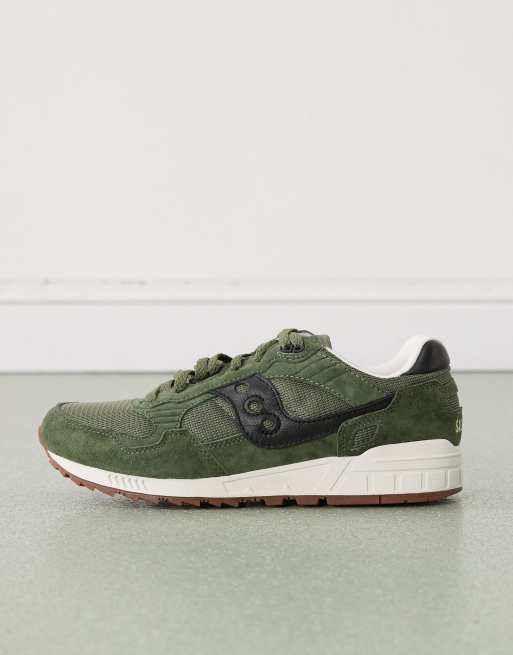 Zapatillas de deporte verdes y negras Shadow 5000 de Saucony, 2 de 5