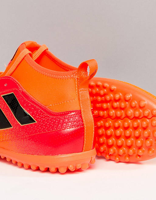Zapatillas fútbol para césped en naranja Ace 17.3 Astro BY2203 de adidas | ASOS