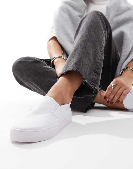 Zapatillas de lona de ancho especial sin cierres en blanco Dotty de ASOS DESIGN, 5 de 5