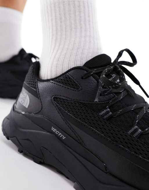 Zapatillas de senderismo negro triple VECTIV Taraval de The North Face, 2 de 4