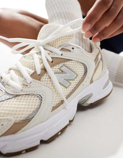 Zapatillas deportivas beis con suela de goma 530 de New Balance