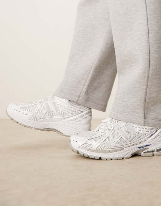 Zapatillas deportivas blancas unisex 1906 de New Balance, 5 de 5