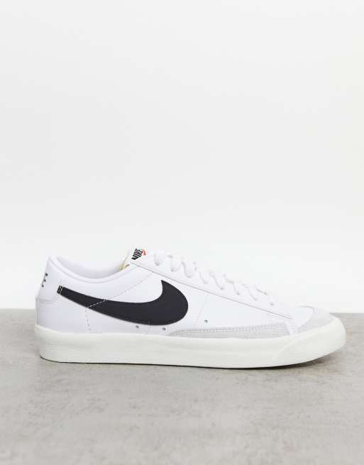 Zapatillas deportivas blancas y negras Blazer Low '77 VNTG de Nike