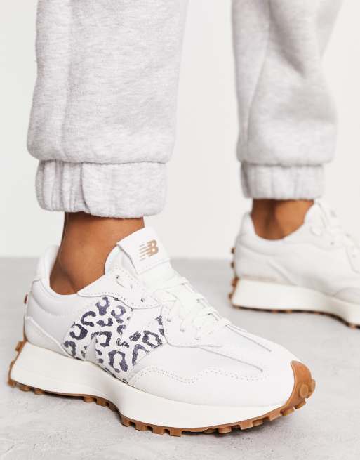 Zapatillas deportivas blanco hueso con detalles de estampado de leopardo 327 de New Balance