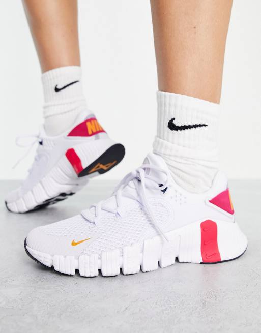 anunciar Estricto pureza Zapatillas deportivas blanco lirio Free Metcon 4 de Nike Training | ASOS