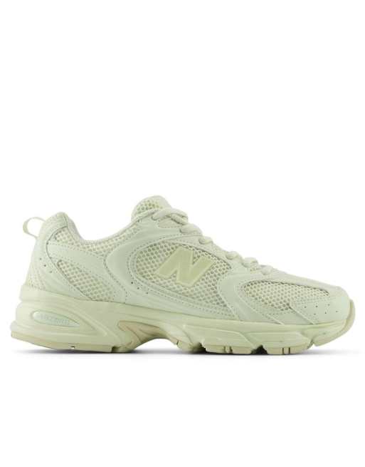 Zapatillas deportivas color crema 530 de New Balance
