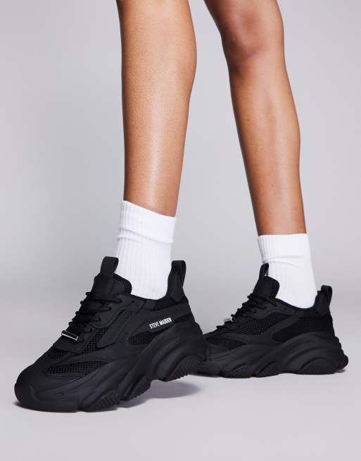 Zapatillas deportivas negro triple con suela gruesa Possession-E de Steve Madden
