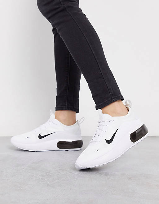 Zapatillas en blanco y negro Air Max Dia de Nike طاولة مكواة