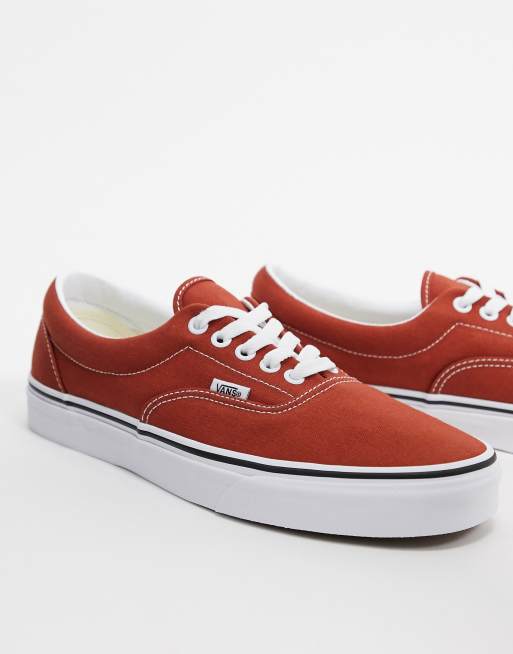 Zapatillas en color picante y blanco auténtico UA Era de Vans 