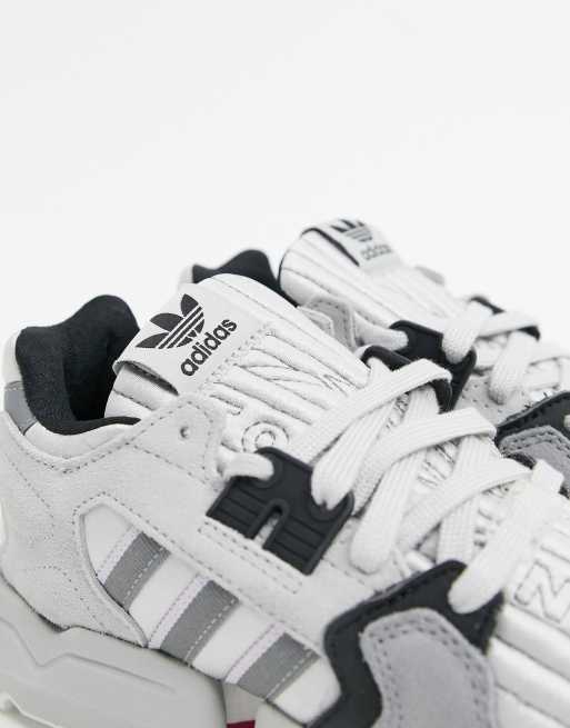 Zapatillas en gris ZX Torsion de adidas Originals