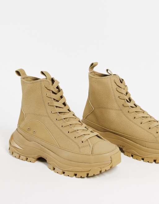 Zapatillas hi-top beis con suela gruesa doble de ASOS DESIGN
