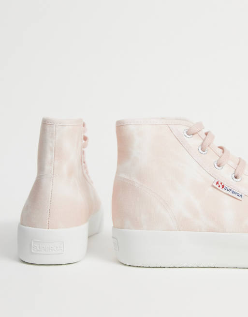 Zapatillas hi top con plataforma plana y efecto tenido anudado en rosa 2295 exclusivas de Superga ASOS