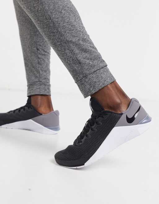 Zapatillas negras Metcon 5 de Nike Training ASOS