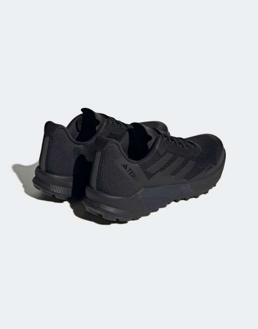 Adidas terrex outlet negras