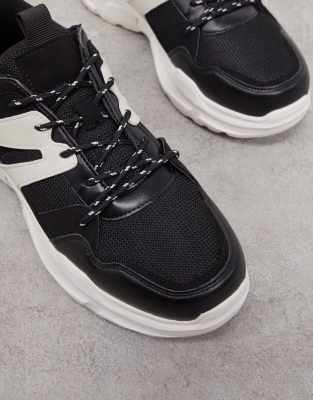 tenis de suela gruesa