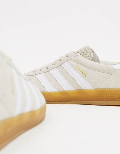 Zapatillas para interiores color arena con suela de goma Gazelle de adidas Originals | ASOS