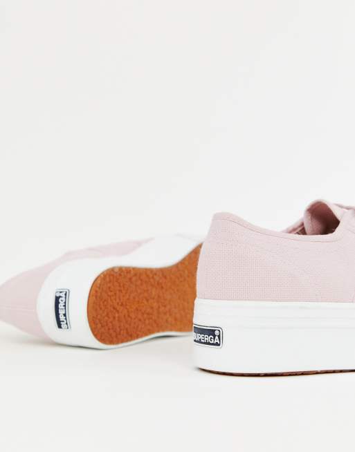 Zapatillas rosa de plataforma gruesa plana en blanco 2790 de Superga, 2 de 4