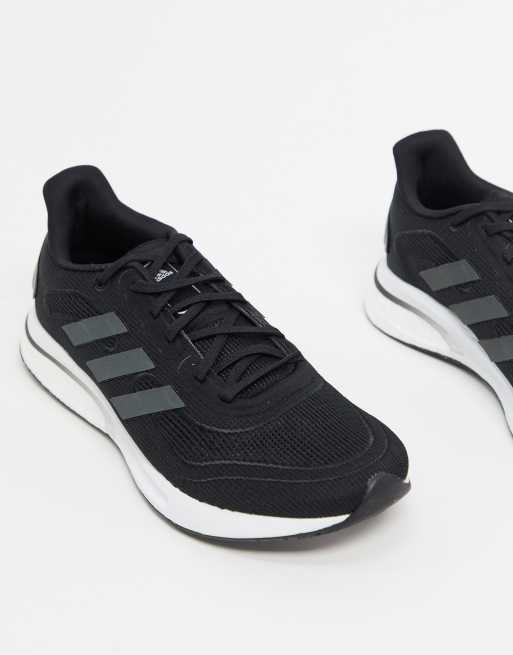 Zapatillas para correr en negro Supernova de adidas