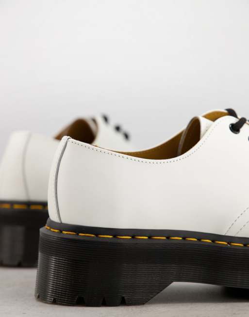 Zapatos blancos con plataforma 3 Eye Quad 1461 de Dr Martens ASOS