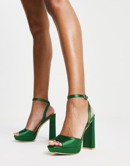 Zapatos color esmeralda de tac n con plataforma Vanyaa de Be Mine