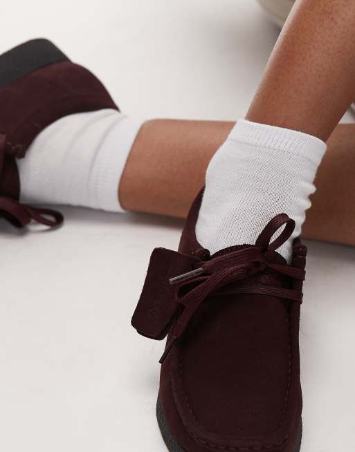 Zapatos color merlot de ante Wallabee EVOsh de Clarks, 3 de 4