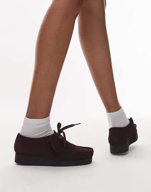 Zapatos color merlot de ante Wallabee EVOsh de Clarks, 4 de 4