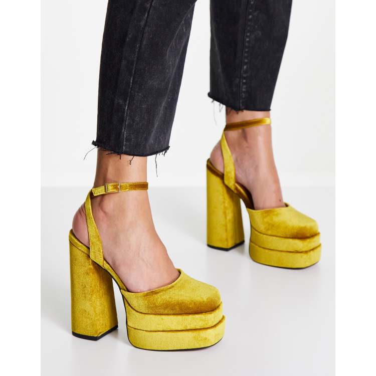Tacones mostaza hot sale