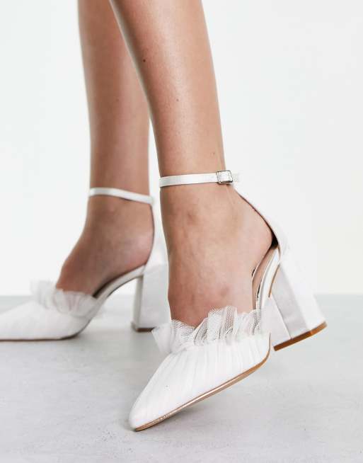 Zapatos de novia color marfil de tacón de bloque de tul Megan de Be Mine 
