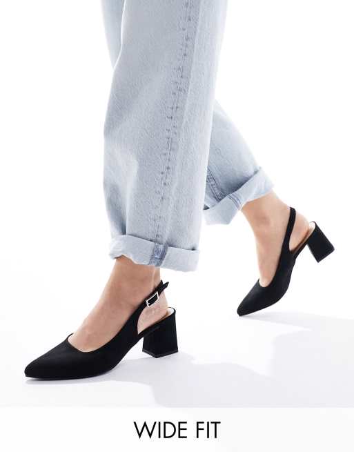 Zapatos de salón negros con tacón de bloque y tira trasera de Truffle Collection Wide Fit