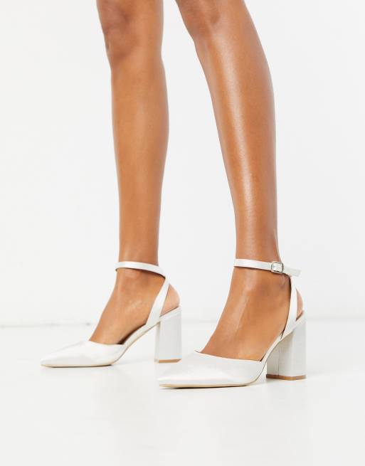 Zapatos de tacón de novia satén color marfil Neima de Be | ASOS