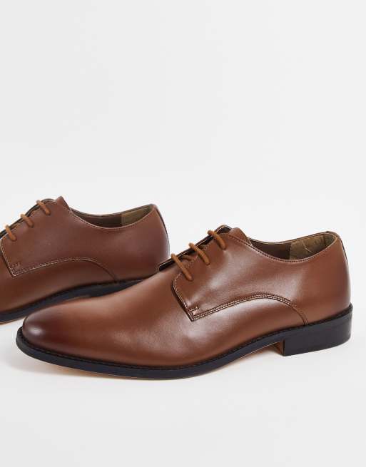 Zapatos Derby tostados de estilo formal de cuero de French Connection