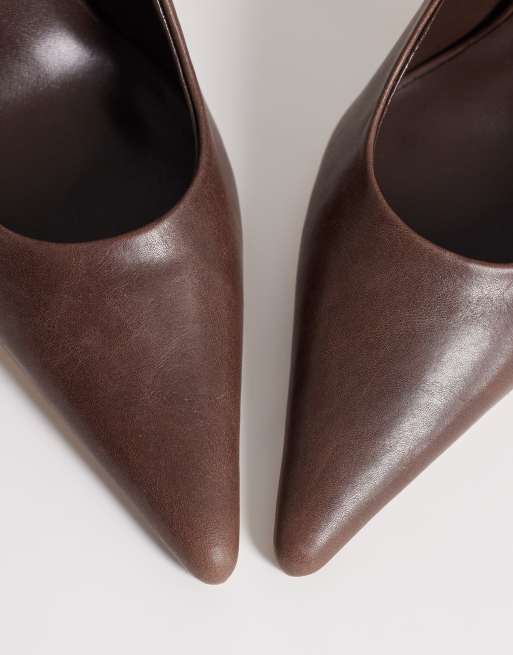 Zapatos marrón chocolate vintage de tacón Niki de Tony Bianco, 2 de 4