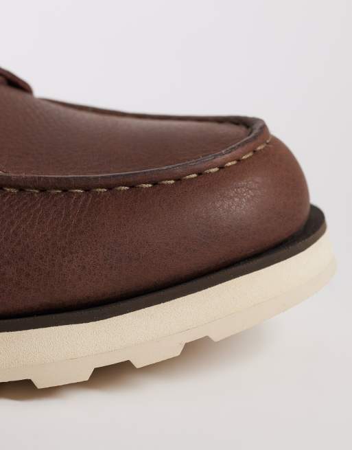 Zapatos marrón oscuro con cordones y acabado granulado Britton Mills de Timberland, 3 de 4