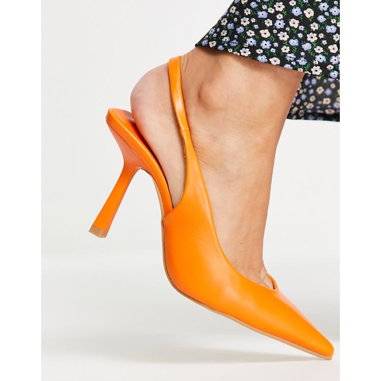 Zapatos naranjas de tacón medio con tira talonera de London Rebel | ASOS