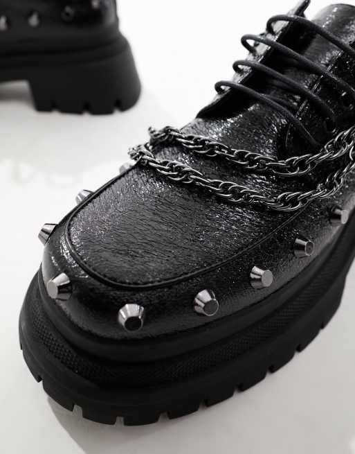 Zapatos negros con suela gruesa cordones y detalles plateados de metal de ASOS DESIGN