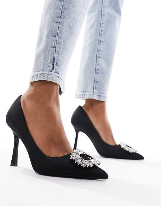 Zapatos negros de tacón con diseño de strass de Mango