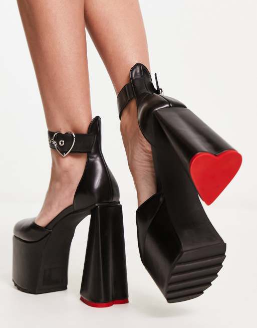 Zapatos negros de tacón con y hebilla en forma de corazón Rodeo de Lamoda | ASOS