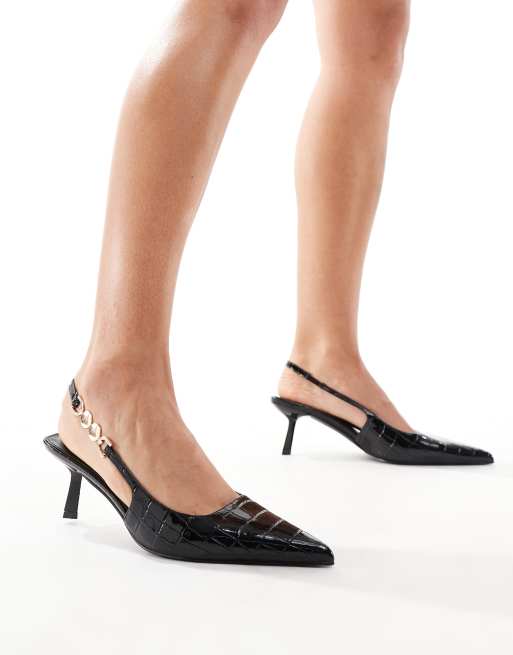 Zapatos negros destalonados de tacón bajo de charol efecto piel de cocodrilo Ankana de RAID, 4 de 4