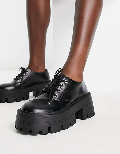 Zapatos negros planos con suela gruesa y de ASOS DESIGN | ASOS